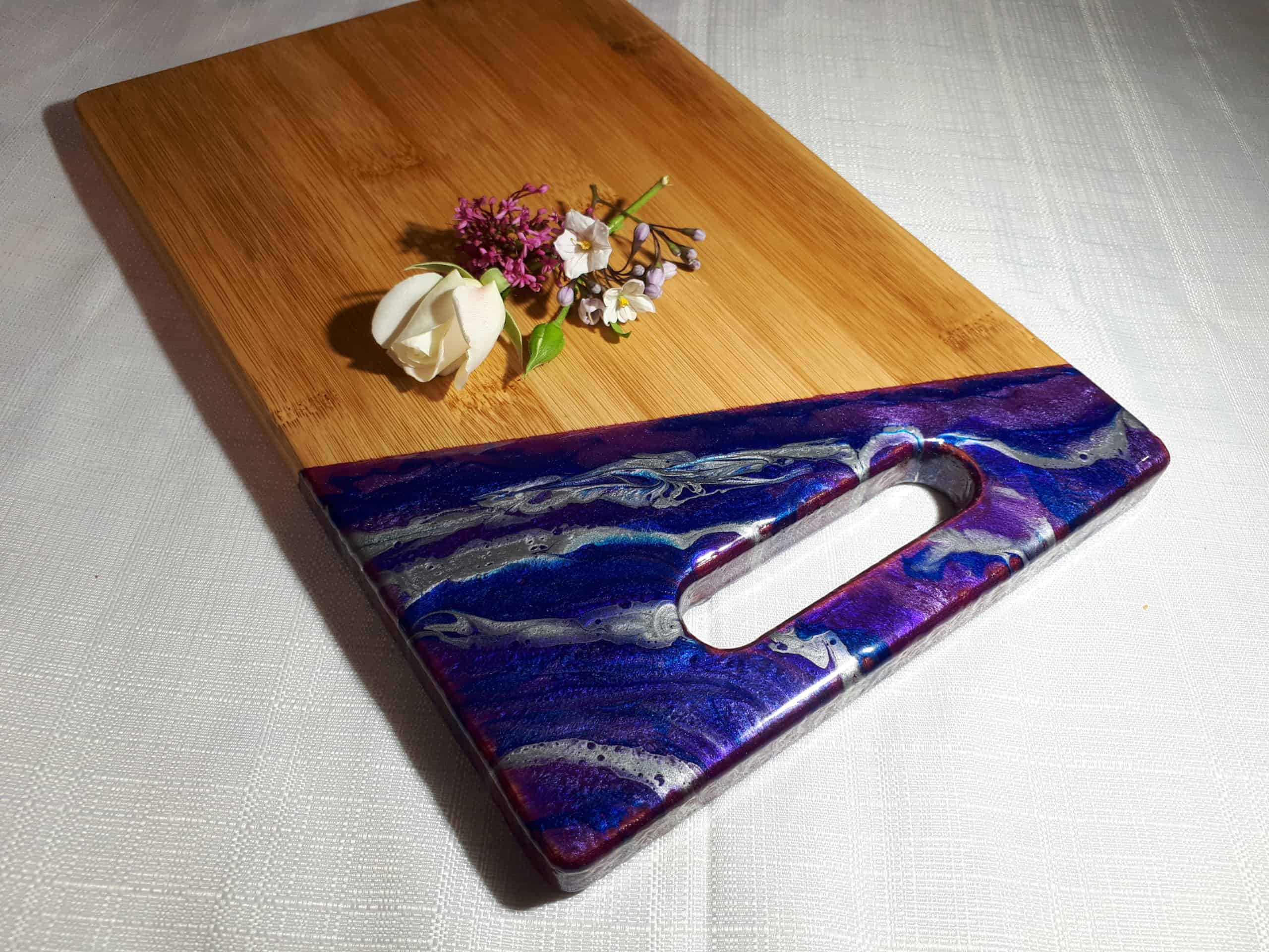 Resinart creations made by Tanya, complete beginner to art, the first session in studio before it became the home of our Resinart workshops, and the home of Creative Beginnings, Discover your Resinart journey-in our inspirational workshops